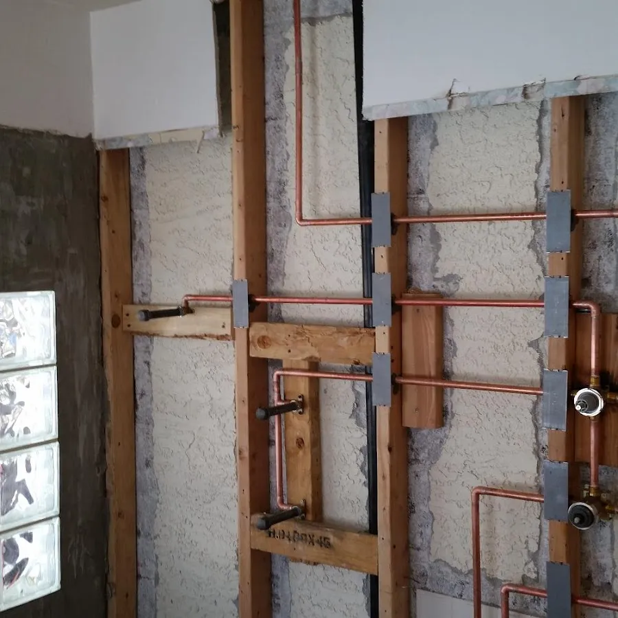 Copper pipe installation for Emergency Plumber in Hutchins